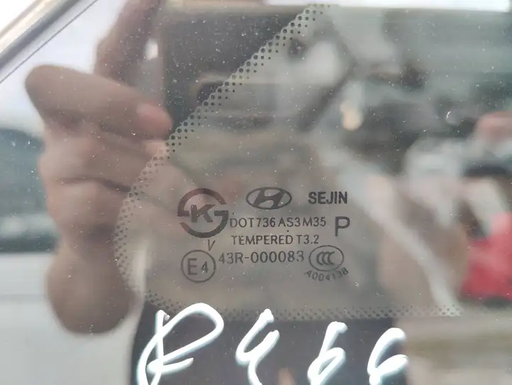 Hyundai i40 (2011 - ) 43R000083 Заднее боковое стекло — фото 3