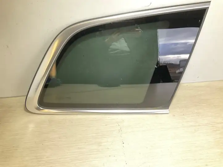 Volvo XC90 (2014 - 2019) 43R002092 Заднее боковое стекло — фото 1