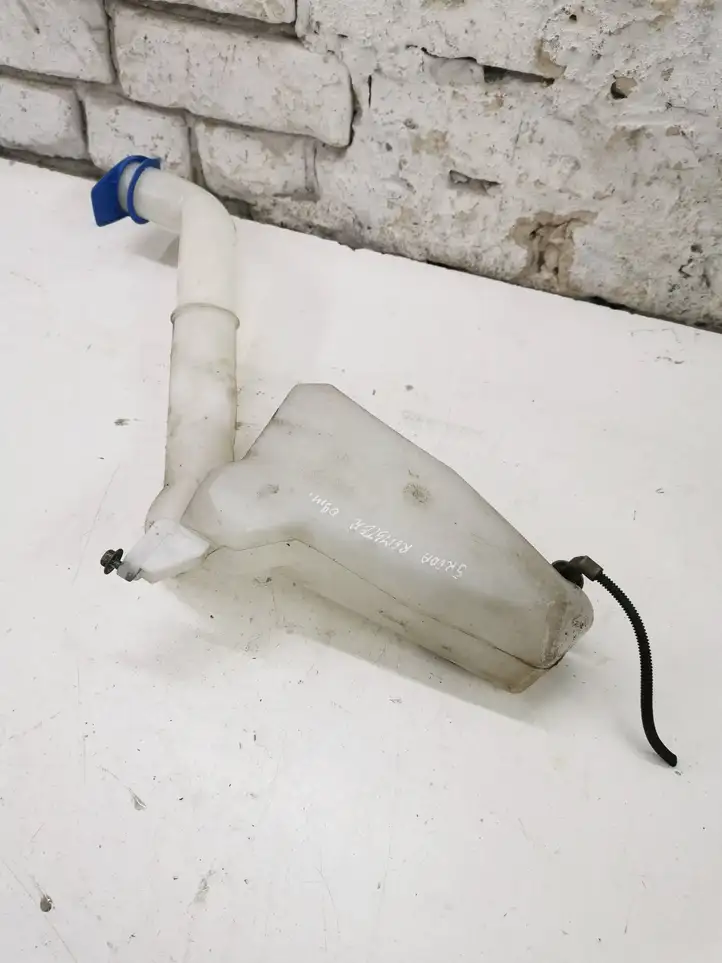 Skoda Roomster (2006 - 2010)  6Q0955453 Бачок оконной жидкости