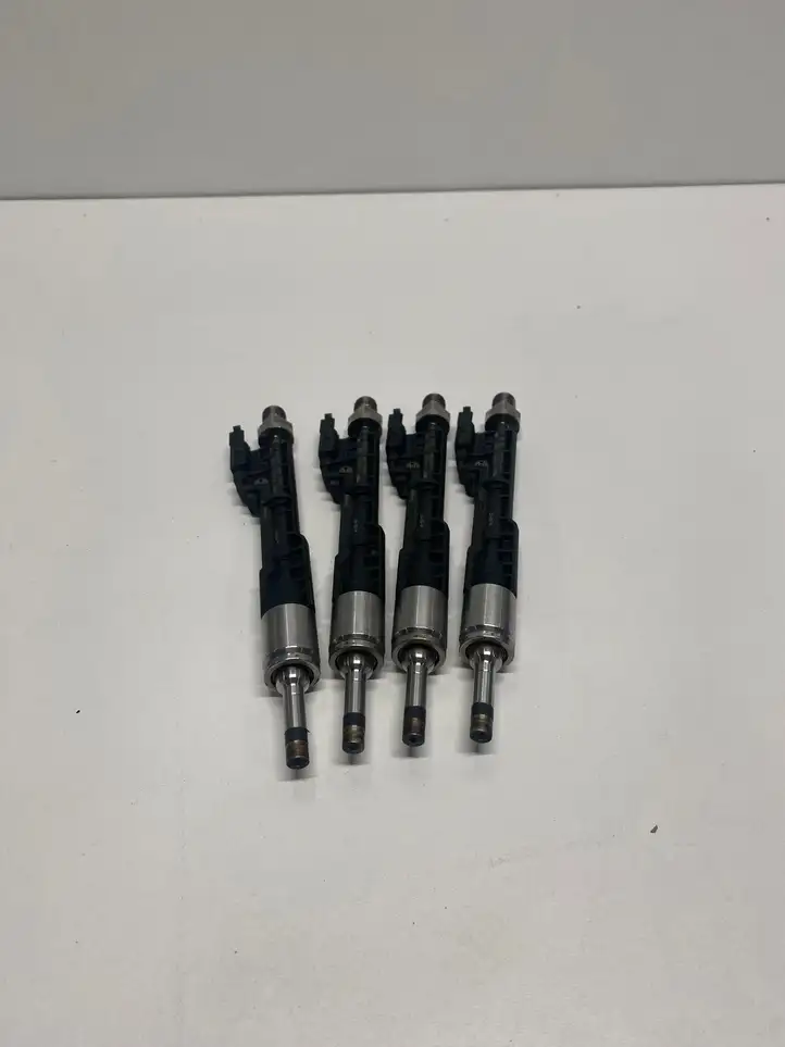 BMW 4 F32 F33 (2013 - 2017)  0261500172 Комплект жиклеров (форсунок)