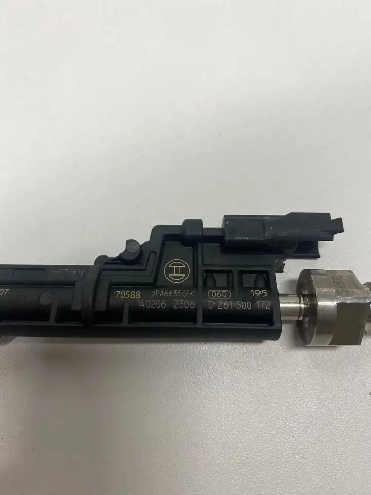 BMW 4 F32 F33 (2013 - 2017)  0261500172 Комплект жиклеров (форсунок)