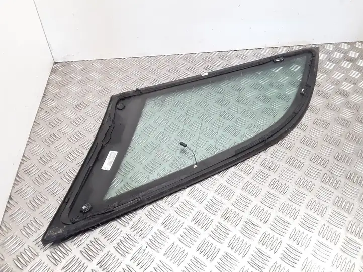 Mercedes-Benz E W212 (2009 - 2016) A212670112 Заднее боковое стекло — фото 2