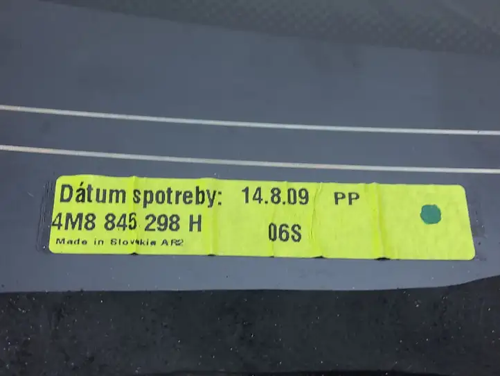 Audi Q8 (2018 - ) 4M8845298H Заднее боковое стекло — фото 3