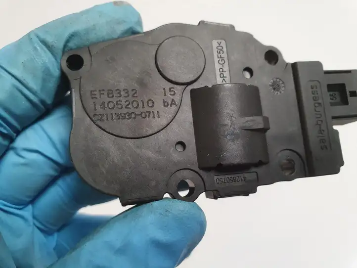 BMW 3 E90 E91 (2005 - 2012)  410475520 Двигатель задвижки потока воздуха