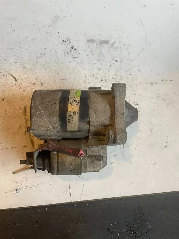 Renault Scenic II -  Grand scenic II (2003 - 2006)  D7E47 Стартер