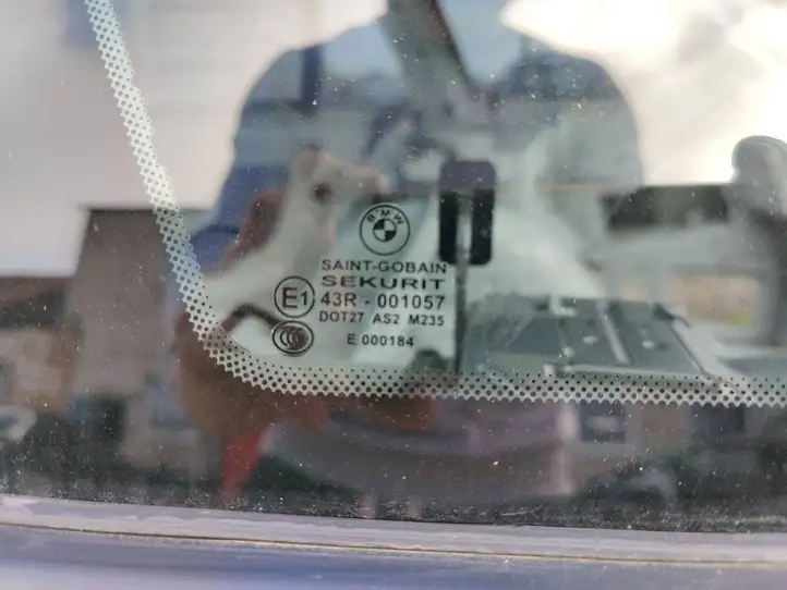 BMW 3 F30 F35 F31 (2012 - 2018) 43R001057 Заднее боковое стекло — фото 3
