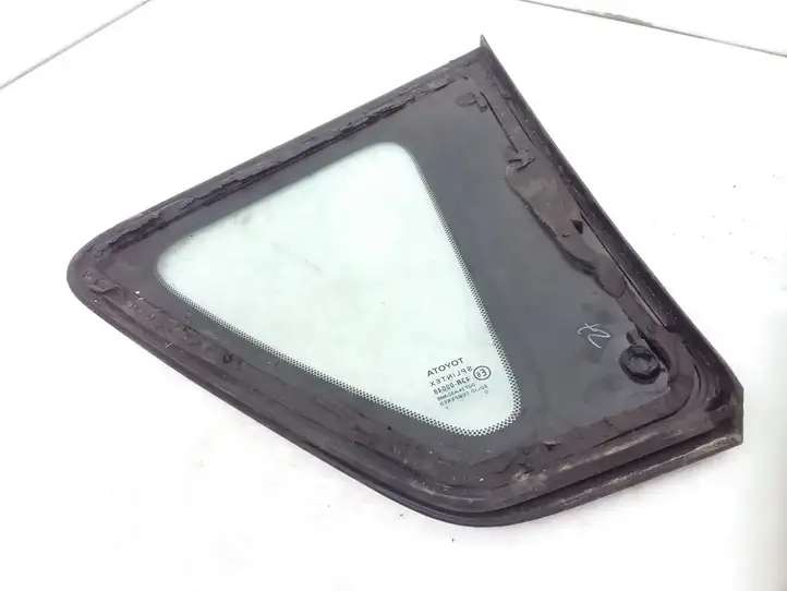 Toyota Corolla Verso AR10 (2004 - 2009) AS2 Заднее боковое стекло — фото 2