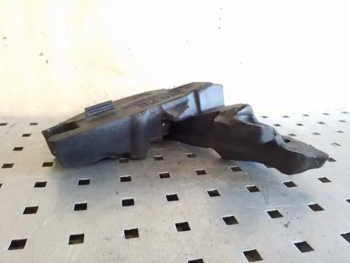 Citroen C4 Picasso (2013 - 2016)  9676168880 Другая деталь отсека двигателя