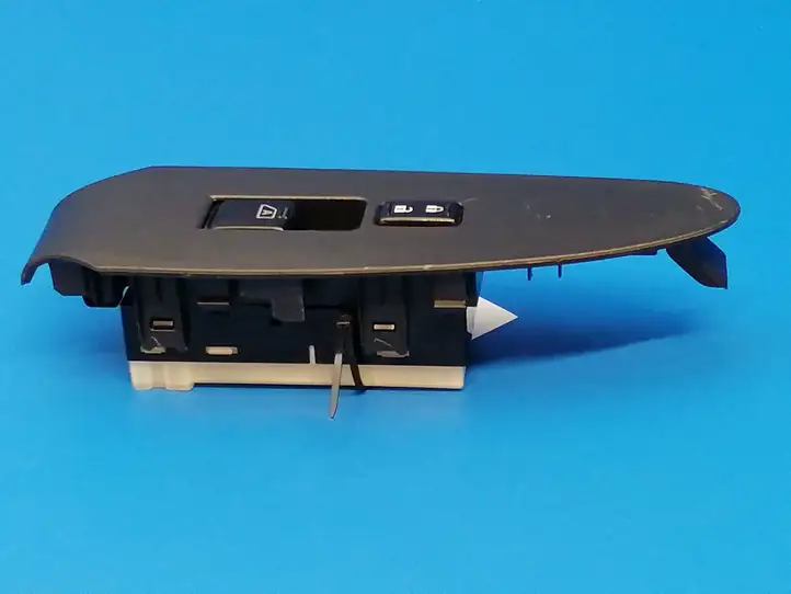 Nissan 370Z (2008 - 2014) 254111ER0A Кнопка стеклоподъемников — фото 3