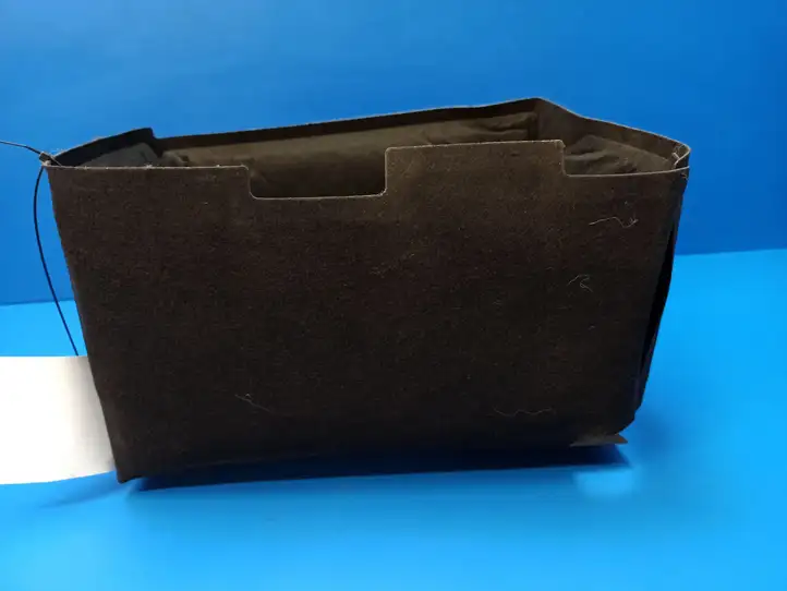 Audi A3/S3 8V (2012 - 2016) OEM Перегородка аккумулятора — фото 3