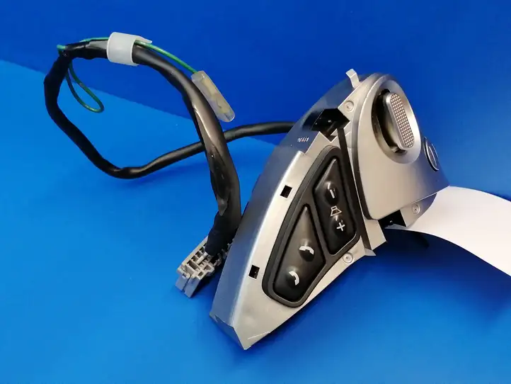 Nissan 370Z (2008 - 2014) 255501EL1A Кнопки на рулевом колесе — фото 8