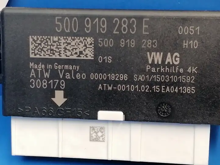 Audi A3/S3 8V (2012 - 2016) 5Q0919283E Блок управления парктрониками — фото 2