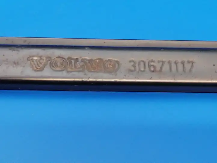 Volvo S40 (2007 - 2012) 30671117 Кронштейн панели радиатора — фото 4