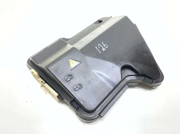 BMW X5 E70 (2006 - 2013)  7555102 Крышка ящика предохранителей
