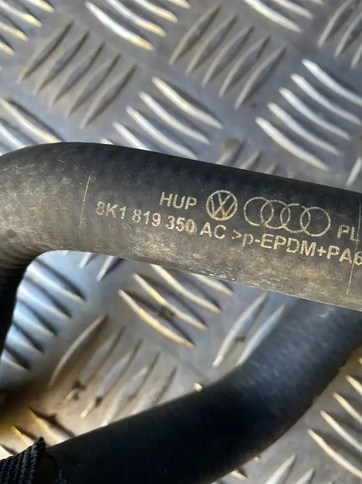 Audi A4 S4 B8 8K (2007 - 2011) 8K1819350AC Шланги системы охлаждения — фото 2
