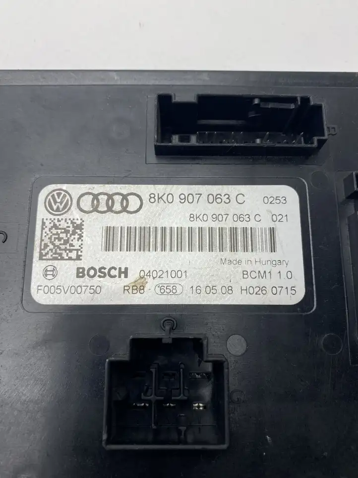 Audi A4 S4 B8 8K (2007 - 2011) 8K0907063C Модуль комфорта — фото 2