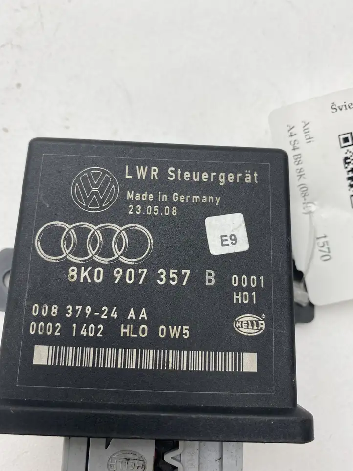Audi A4 S4 B8 8K (2007 - 2011) 8K0907357B Блок управления светом — фото 3