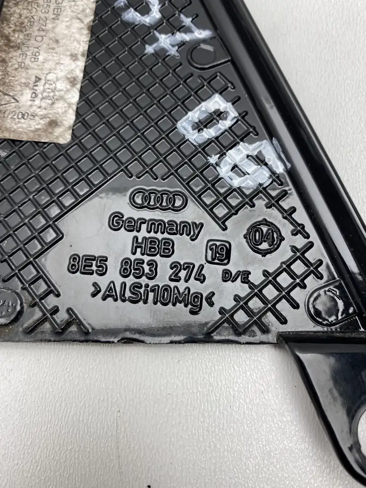 Audi A4 S4 B7 8E 8H (2004 - 2009) 8E5853274 Накладка стекла задней двери — фото 2