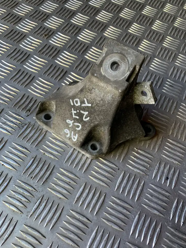 Audi A6 S6 C6 4F (2008 - 2011) 4F0199308AB Кронштейн двигателя — фото 1