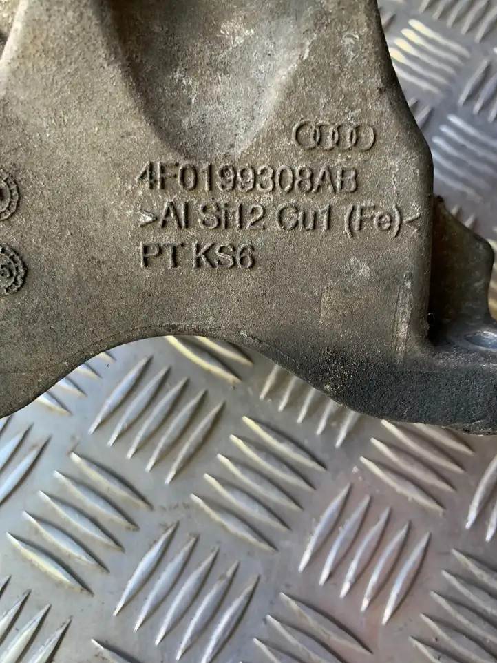Audi A6 S6 C6 4F (2008 - 2011) 4F0199308AB Кронштейн двигателя — фото 4