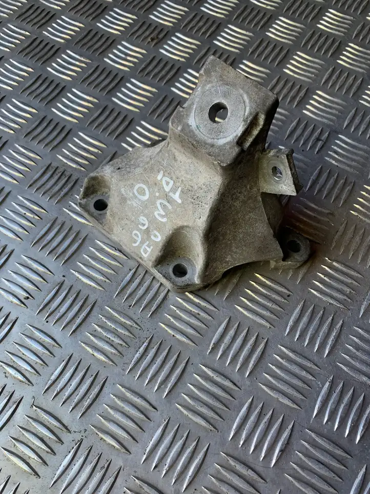 Audi A6 S6 C6 4F (2008 - 2011) 4F0199308AB Кронштейн двигателя — фото 1