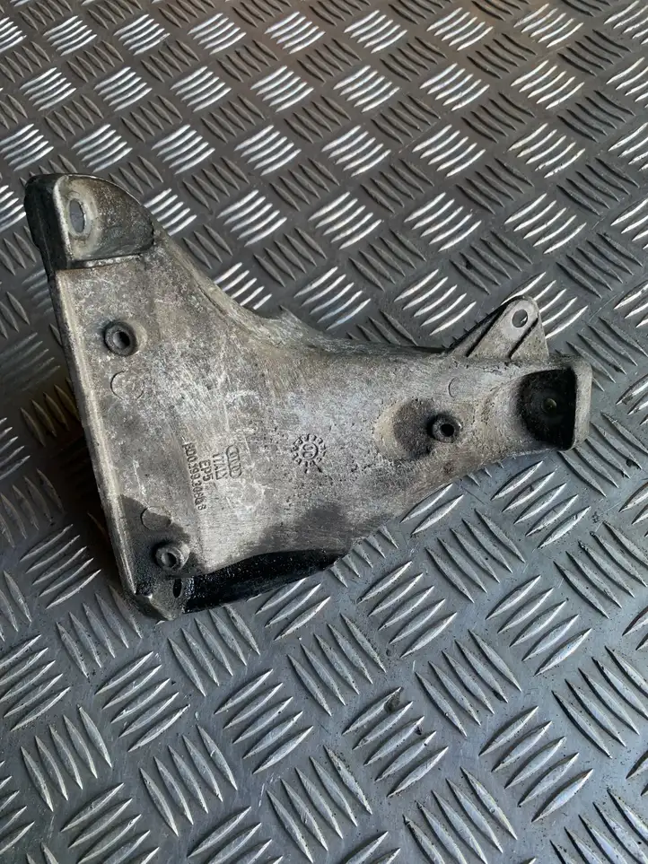 Volkswagen PASSAT B5.5 (2001 - 2005) 8D0199308AB Кронштейн двигателя — фото 1