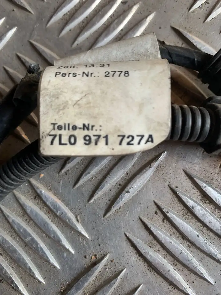Volkswagen Touareg I (2002 - 2010) 7L0971727A Прочая электропроводка — фото 4