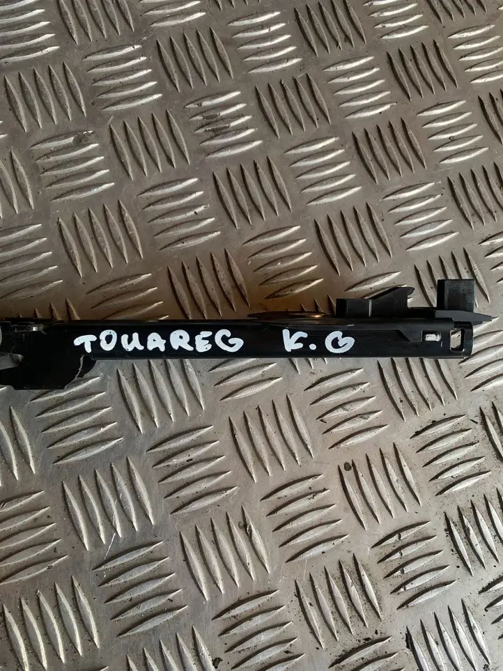 Volkswagen Touareg I (2002 - 2010) 7L0857819F Регулятор ремня безопасности — фото 4
