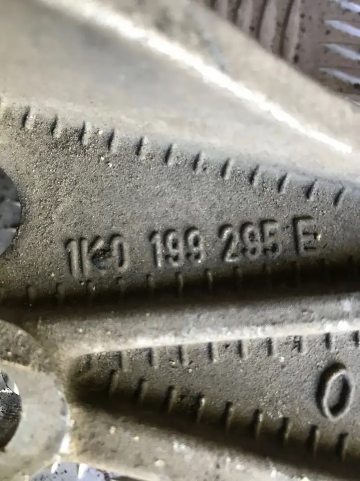 Audi A3/S3 8P (2004 - 2008) 1K0199369F Передняя балка подвески — фото 2
