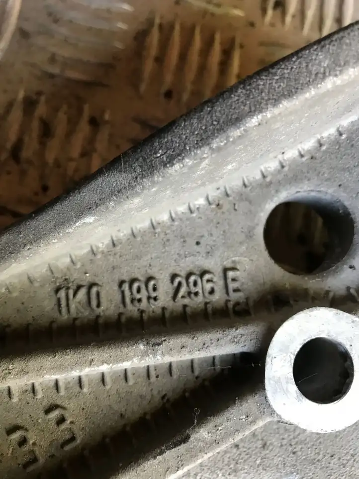 Audi A3/S3 8P (2004 - 2008) 1K0199369F Передняя балка подвески — фото 3