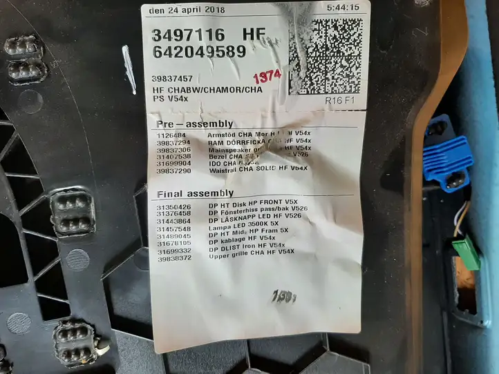Volvo S90, V90 (2016 - 2020) 31393165 Обшивка передней двери — фото 2