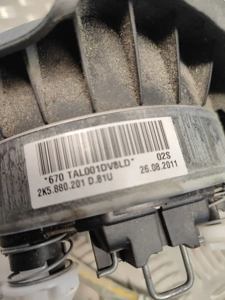 Volkswagen Caddy (2010 - 2015) 2K5880201D Подушка безопасности руля — фото 6
