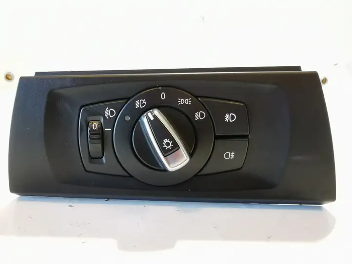BMW 3 E90 E91 (2005 - 2012) 9169406 Включатель фонарей — фото 1