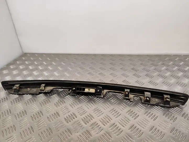 Toyota Avensis T270 (2009 - 2012) 7680105090 Подсветка номера — фото 4