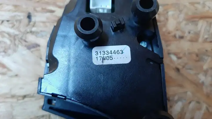 Volvo XC60 (2013 - 2017) 31334463 Кнопки на рулевом колесе — фото 2