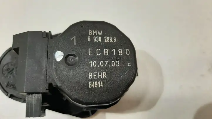 BMW 5 E60 E61 (2004 - 2010) 69302989 Двигатель задвижки потока воздуха — фото 3