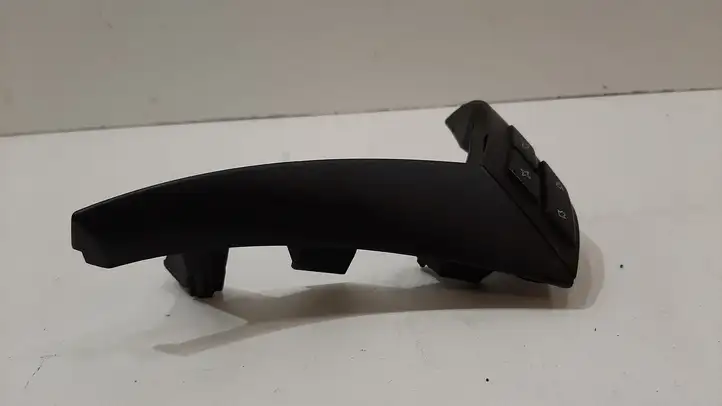 BMW 5 E60 E61 (2004 - 2010) 6935834 Кнопки на рулевом колесе — фото 3