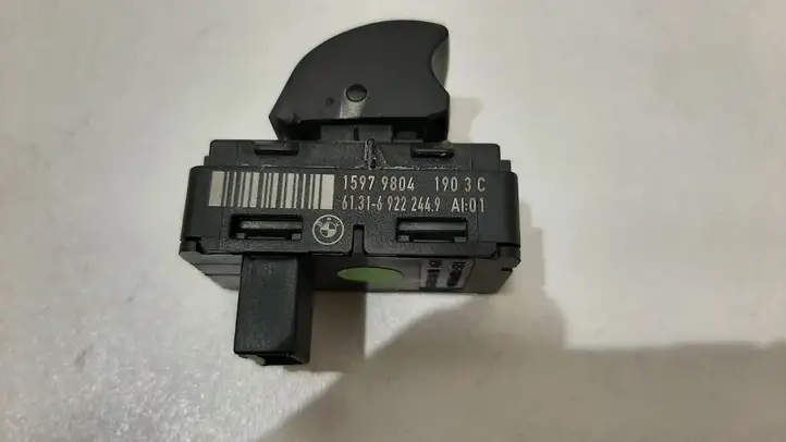 BMW 5 E60 E61 (2004 - 2010) 6922244 Кнопка стеклоподъемников — фото 3