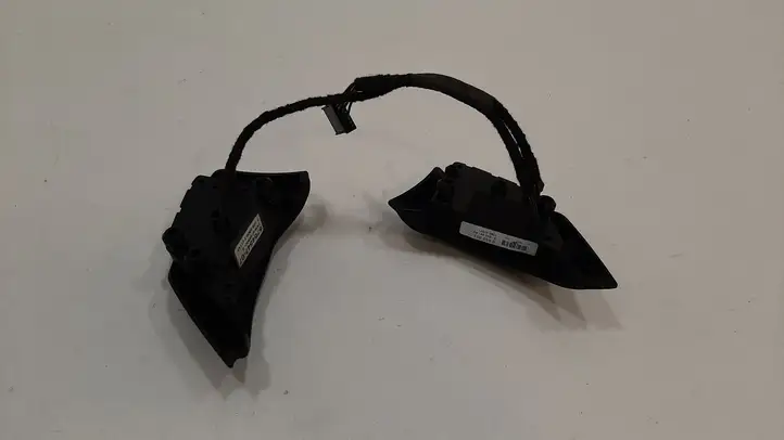 BMW 3 E90 E91 (2005 - 2012) 6764547 Кнопки на рулевом колесе — фото 4