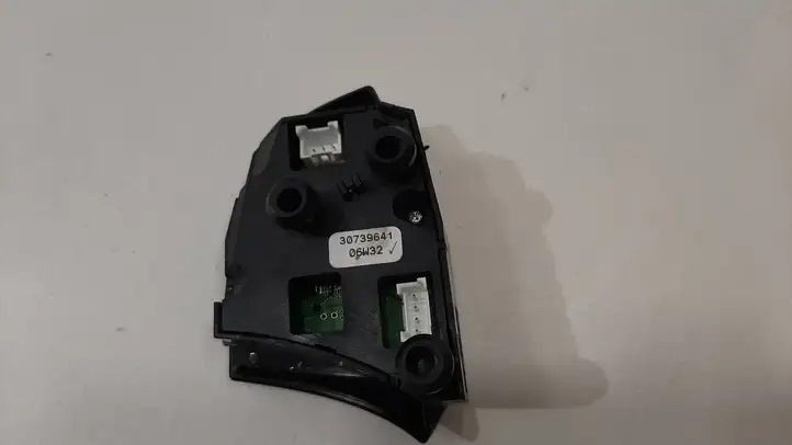 Volvo V70 (2007 - 2013) 30739641 Кнопки на рулевом колесе — фото 2