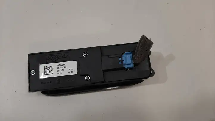 Volvo V50 (2004 - 2008) 30795081 Кнопка стеклоподъемников — фото 3