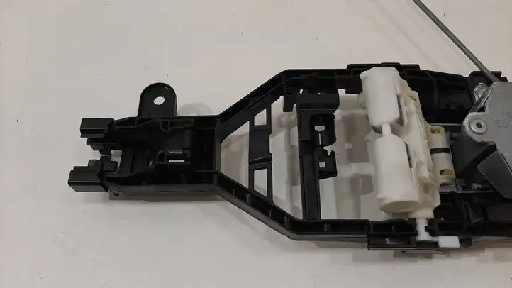 Volvo XC90 (2014 - 2019) 31378250 Крепление наружной ручки задней двери — фото 5