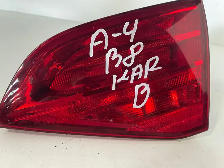 Audi A4 S4 B8 8K (2007 - 2011) 21968003 Задний фонарь в крышке багажника — фото 1