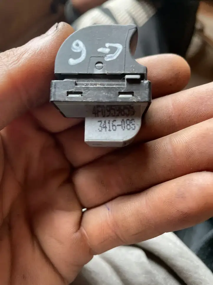Audi A6 S6 C6 4F (2008 - 2011) 4F0959855 Блок кнопок стеклоподъемников — фото 4