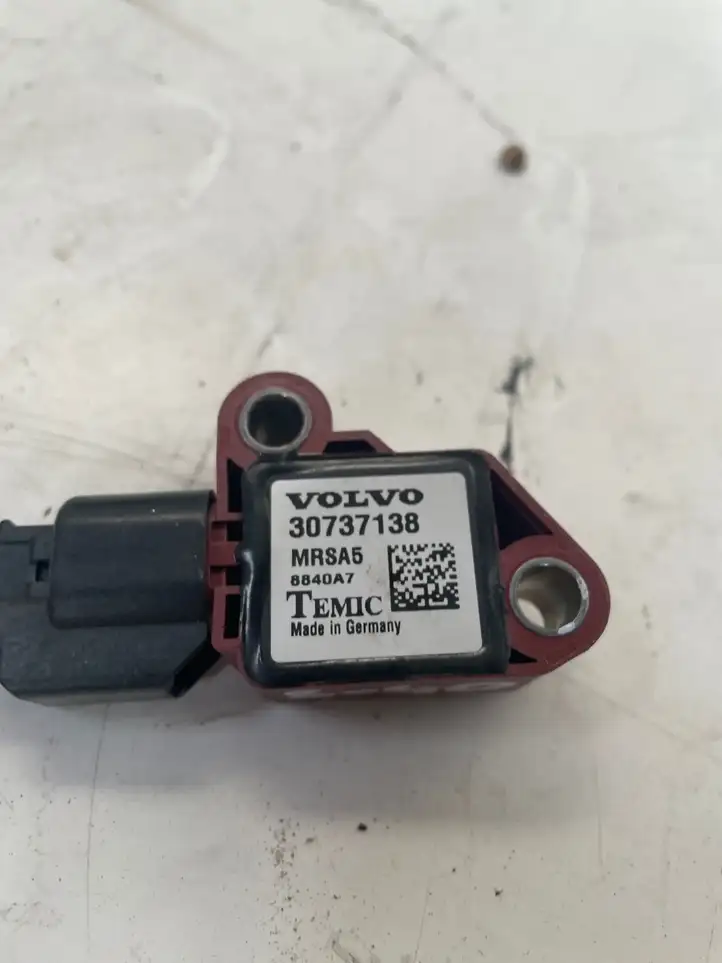Volvo S40 (2007 - 2012) 30737138 Датчик удара SRS — фото 2
