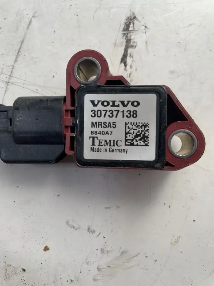 Volvo S40 (2007 - 2012) 30737138 Датчик удара SRS — фото 2