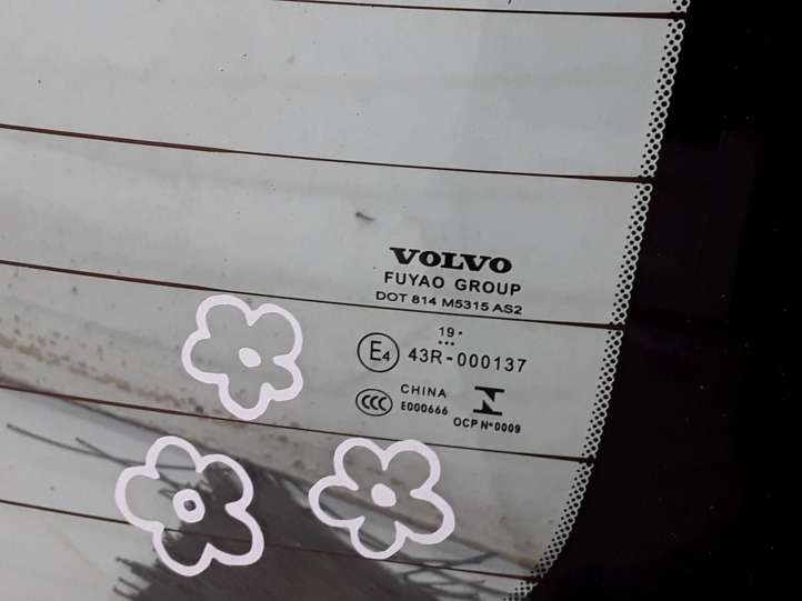 Volvo S60 (2018 - )  32368813 Заднее стекло