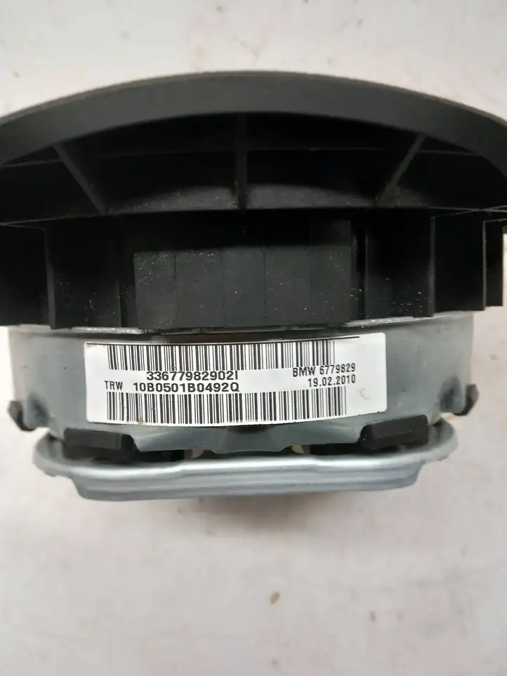 BMW 3 E90 E91 (2005 - 2012) 6779829 Подушка безопасности руля — фото 2