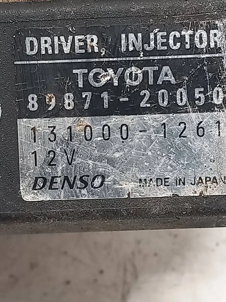 Toyota Avensis T250 (2006 - 2009) 8987120050 Блок управления форсунками — фото 2