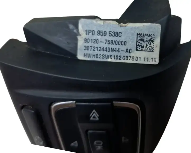 Seat Altea XL (2004 - 2015) 1P0959538C Кнопки на рулевом колесе — фото 4